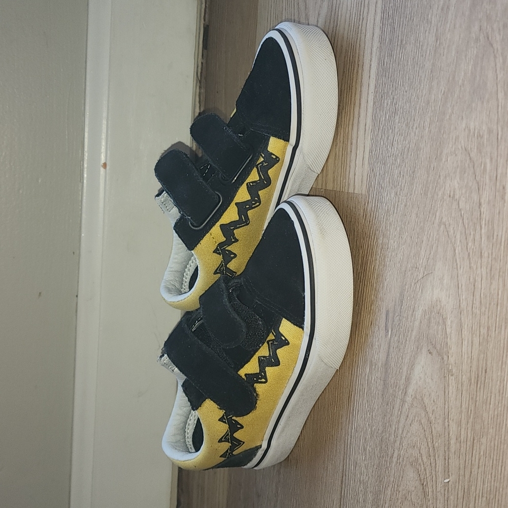 Peanuts X Van's